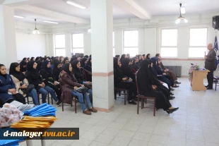 جلسه توجیهی دانشجویان جدیدالورود کاردانی و کارشناسی (بهمن 97 ) 2