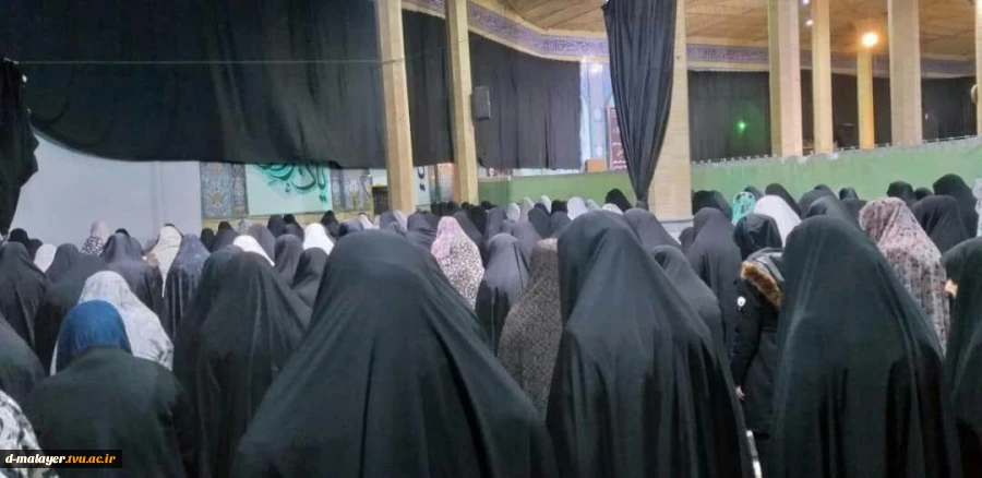 شرکت دانشجویان در مراسم بزرگداشت سردار سلیمانی در مسجد جامع 3