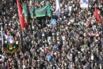 شرکت دانشجویان در مراسم بزرگداشت سردار سلیمانی در مسجد جامع 5
