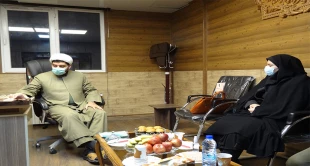 دیدارسرکار خانم دکتر سیف ریاست آموزشکده دختران با حجت الاسلام آزادی خواه نماینده مردم ملایر در روز وحدت حوزه و دانشگاه  2