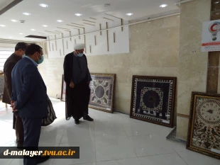 افتتاح نمایشگاه دست ساخته های دانشجویان با همکاری جمعیت هلال احمر ملایر به مناسبت هفته هلال احمر  4