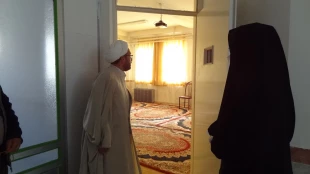 بازدید مسئول ستاد اقامه نماز شهرستان ملایر از نمازخانه  3