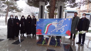 مراسم غبار روبی از مزار شهدای انقلاب اسلامی شهرستان ملایر 2