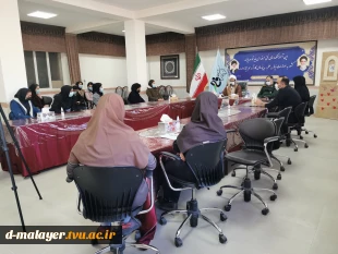 برگزاری کرسی آزاد اندیشی با عنوان انقلاب و ولایت فقیه در آموزشکده فنی و حرفه ای دختران ملایر 3