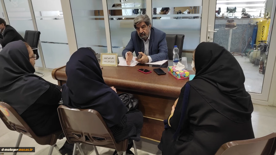 ملاقات عمومی دکتر خسرویان با استادان، کارکنان و دانشجویان دانشگاه فنی و حرفه‌ای استان همدان برگزار شد 12