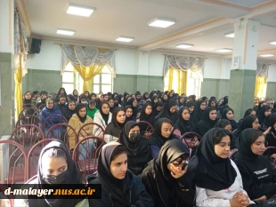 جلسه توجیهی دانشجویان جدیدالورود 10